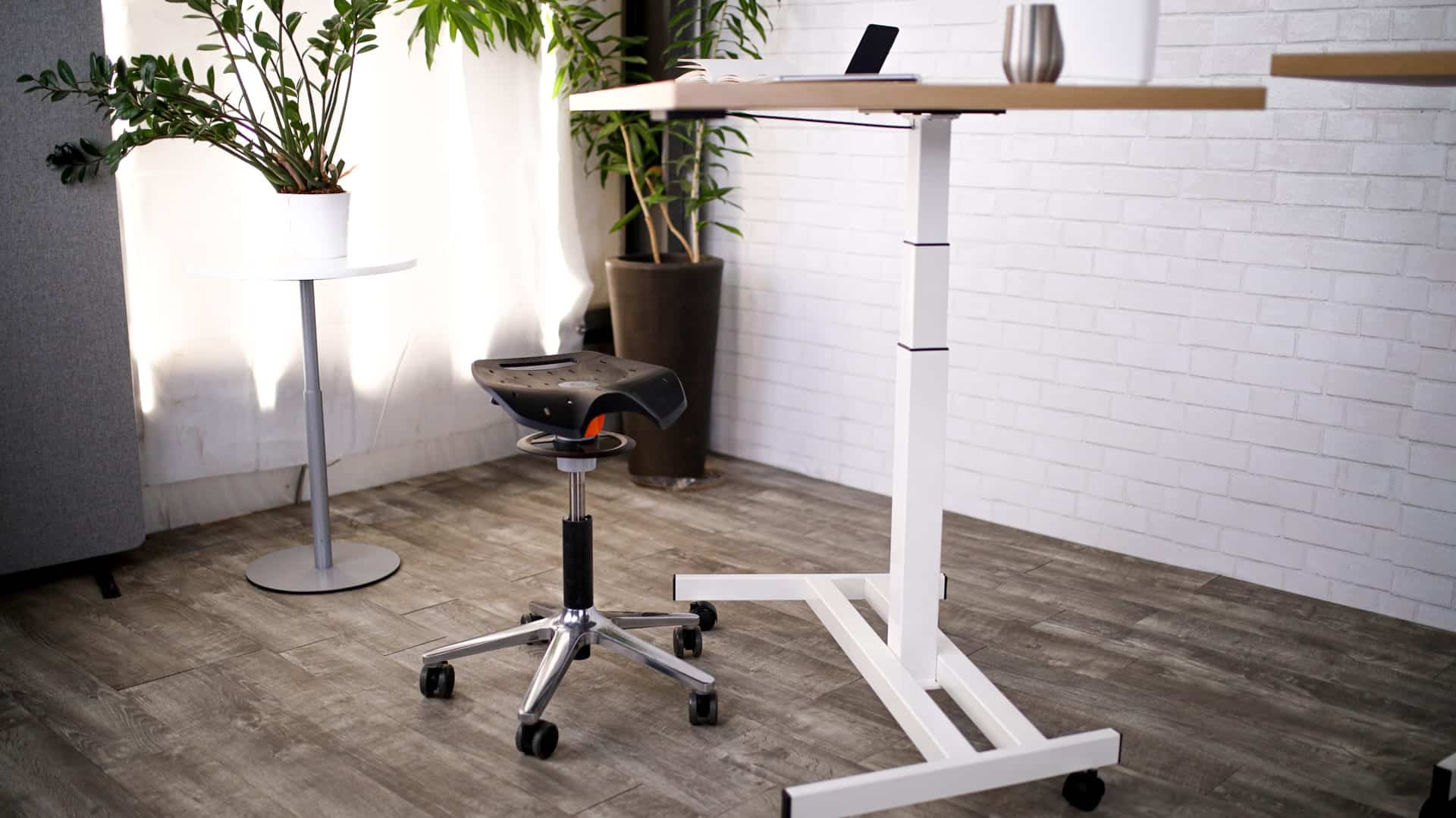 Sit-stand desks and other 'game changers' for ADHD at work