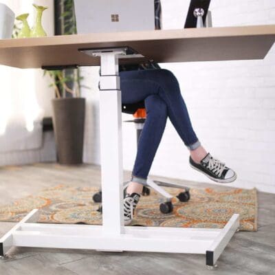 The Andern Pneumatic Standing Desk, White