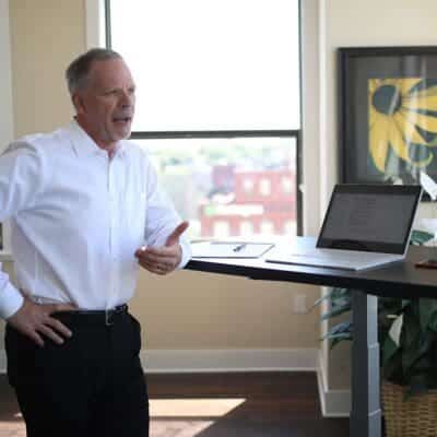 The Andern Motor Motorized Standing Desk
